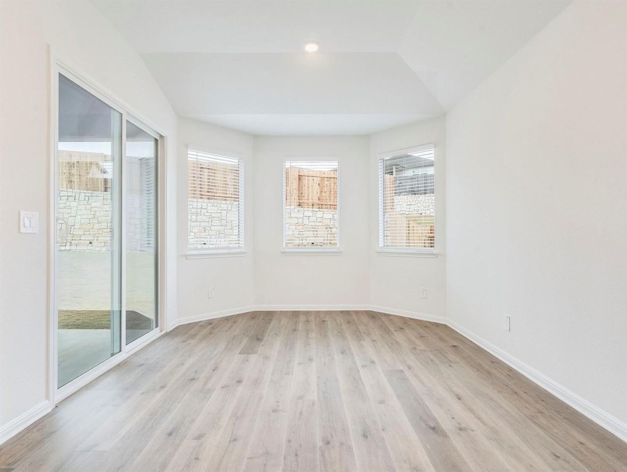 227 Cathedral Mountain Dr - Photo 6 of 13