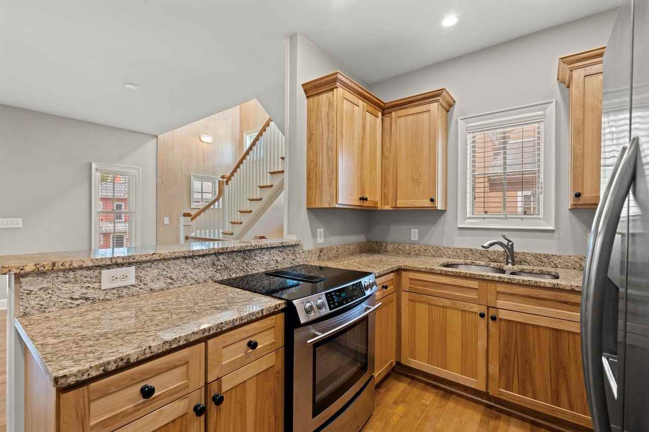 138 Lumbee Cir #17 - Photo 5 of 30