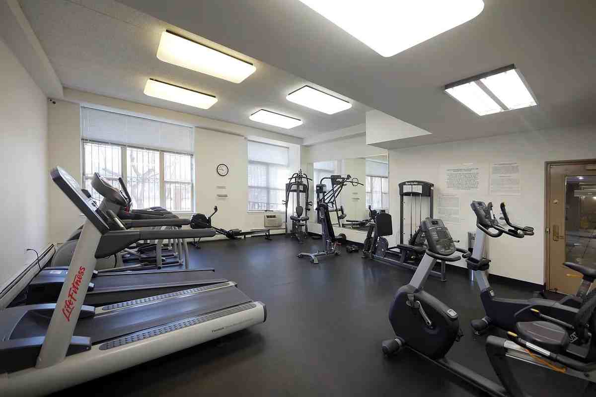 280 East 2nd Street #710 - Photo 4 of 7