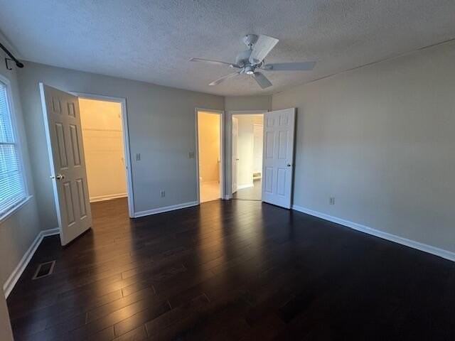 170 Boxwood Rd - Photo 7 of 34