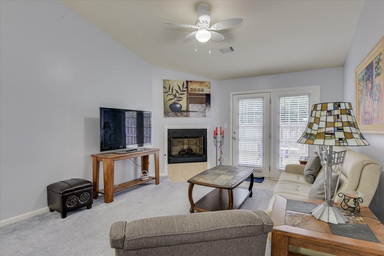 121 Melville Ln Sw - Photo 5 of 22