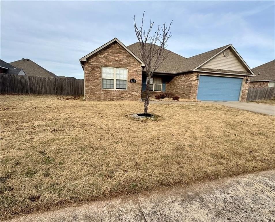 630 Lasso Ln - Photo 2 of 44