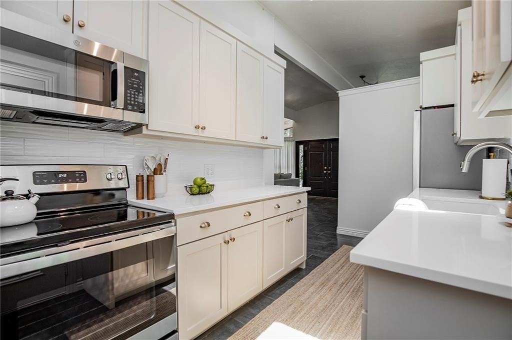 1 Rader Ln - Photo 3 of 31