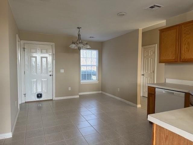 3905 Sw Hansom Loop - Photo 5 of 13
