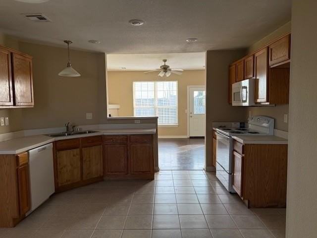 3905 Sw Hansom Loop - Photo 7 of 13