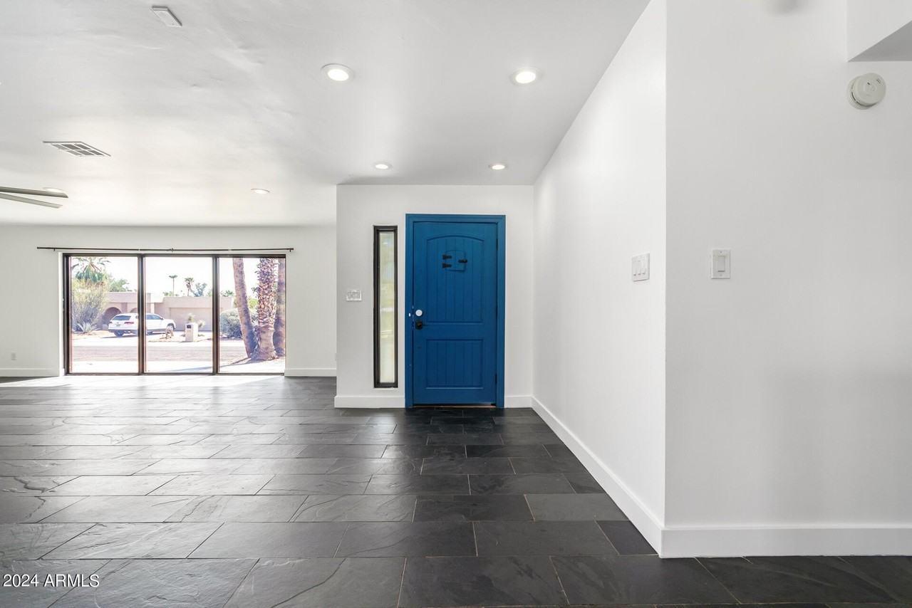 6512 E Camino Santo - Photo 4 of 38