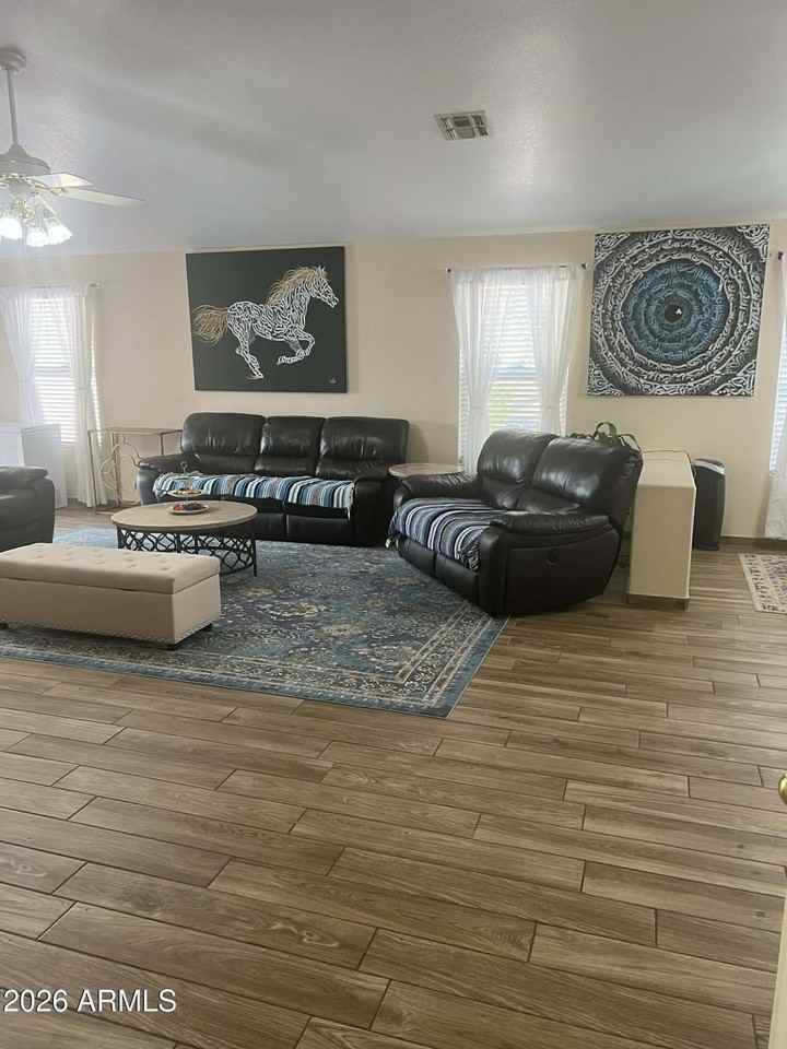 6806 N 77th Dr - Photo 7 of 13