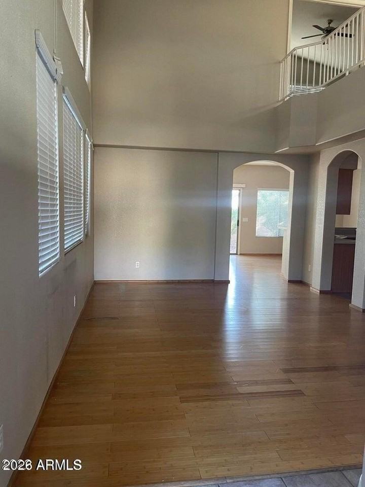 8419 W Salter Dr - Photo 2 of 16