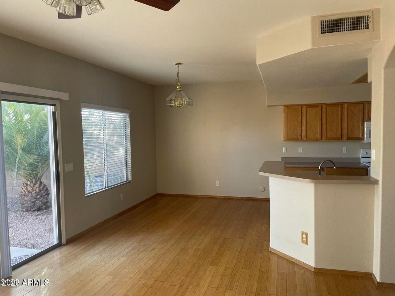 8419 W Salter Dr - Photo 4 of 16