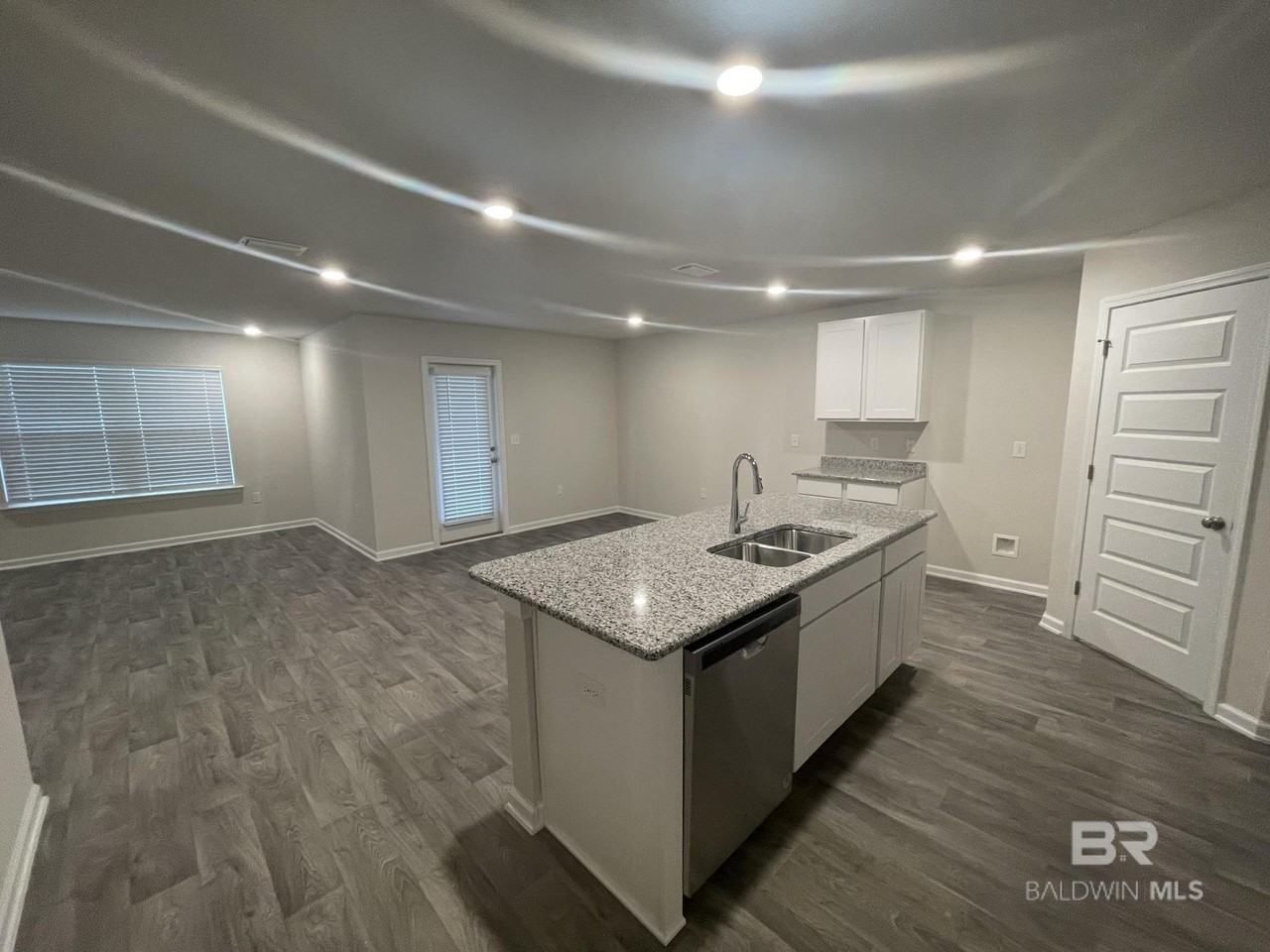 10354 Ruffian Rte - Photo 3 of 18