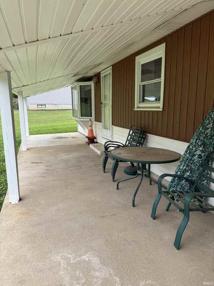 1265 W Bell Rd - Photo 2 of 19