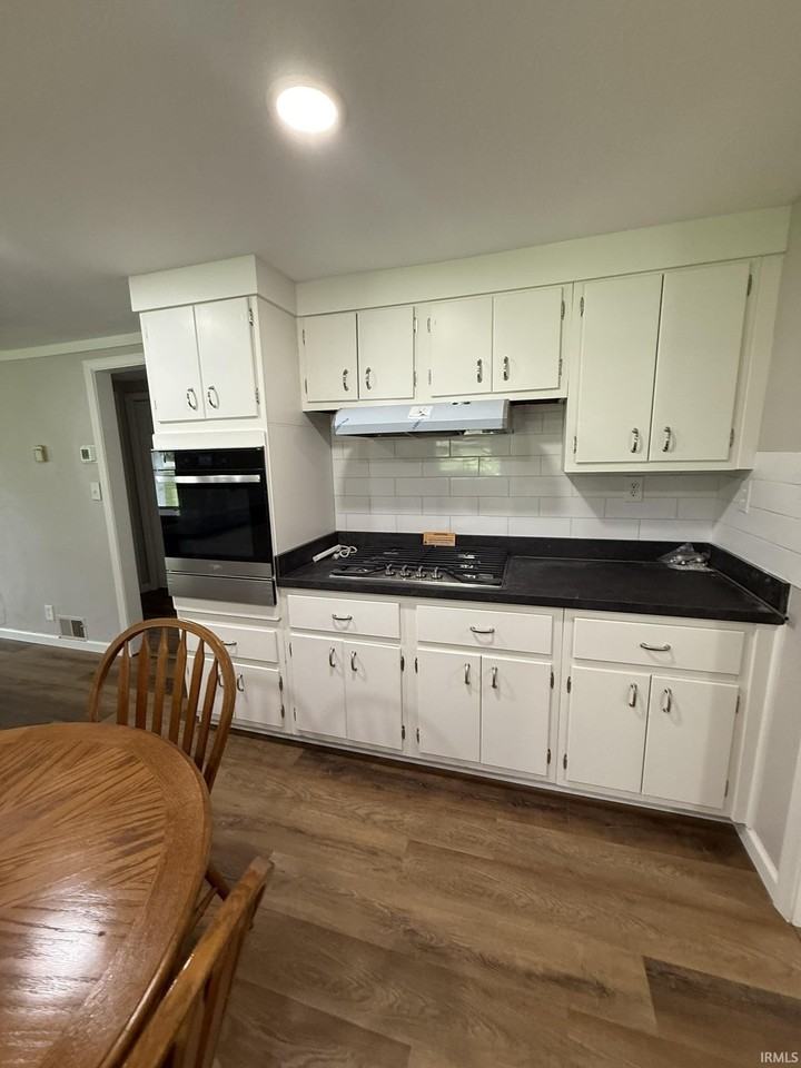 1265 W Bell Rd - Photo 6 of 19