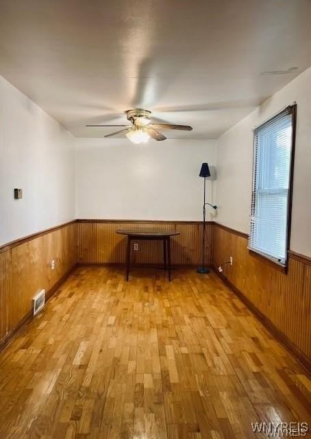 199 Fairgreen Drive unit: Right - Photo 5 of 15