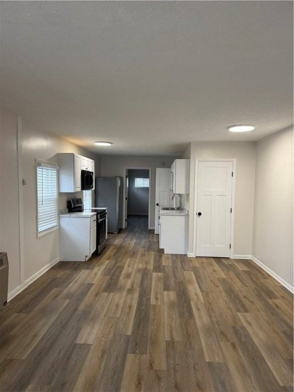 202 E High St - Photo 3 of 9