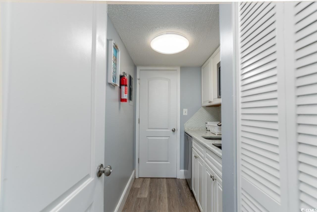 201 75th Ave N - Photo 6 of 17