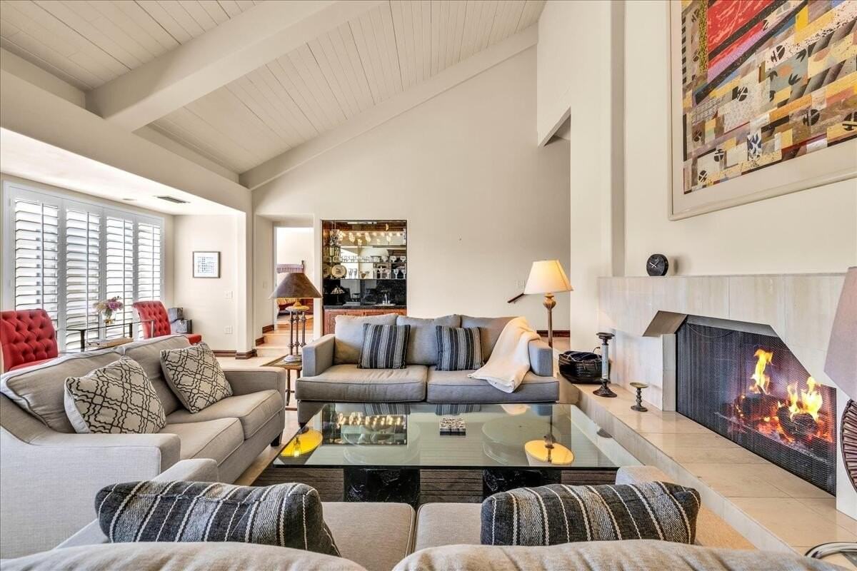 34820 Mission Hills Dr - Photo 7 of 36