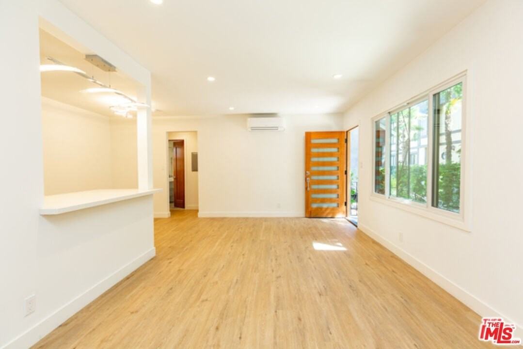 1328 19th St Apt A #A - Photo 5 of 22