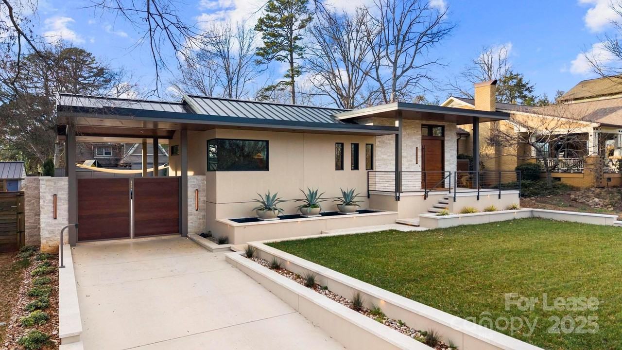 1709 Dearmon Dr - Photo 3 of 48