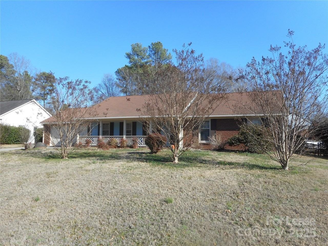 10749 Colony Woods Dr - Photo 2 of 24