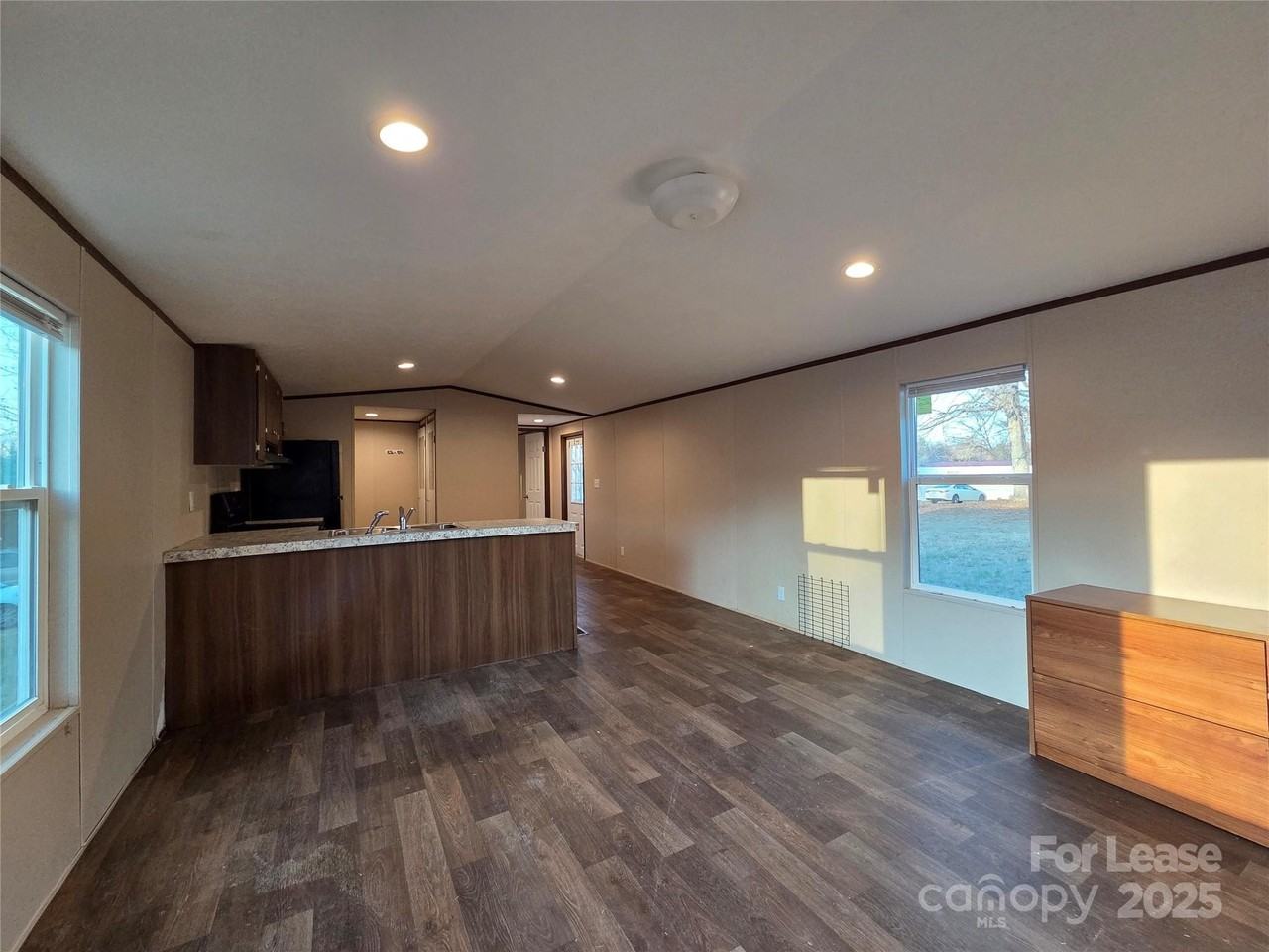 2329 Rufus Ratchford Rd - Photo 3 of 10