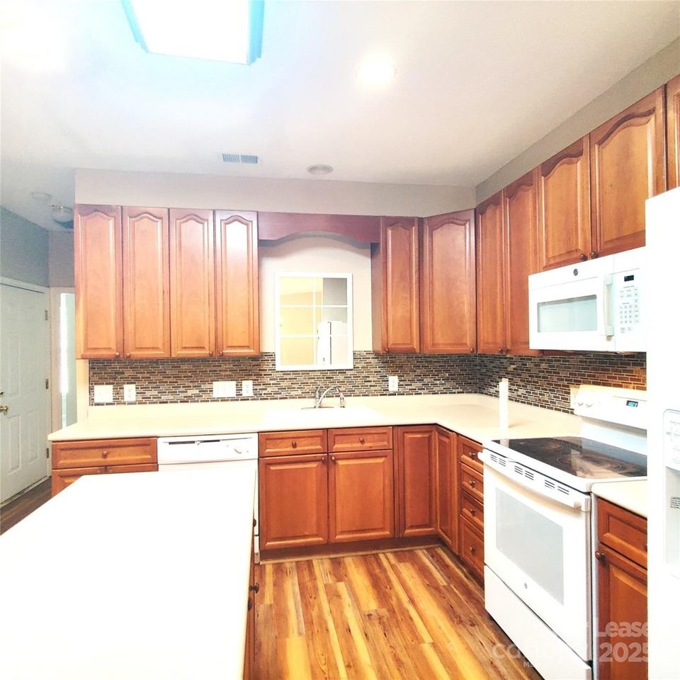 4482 Antelope Ln - Photo 4 of 20