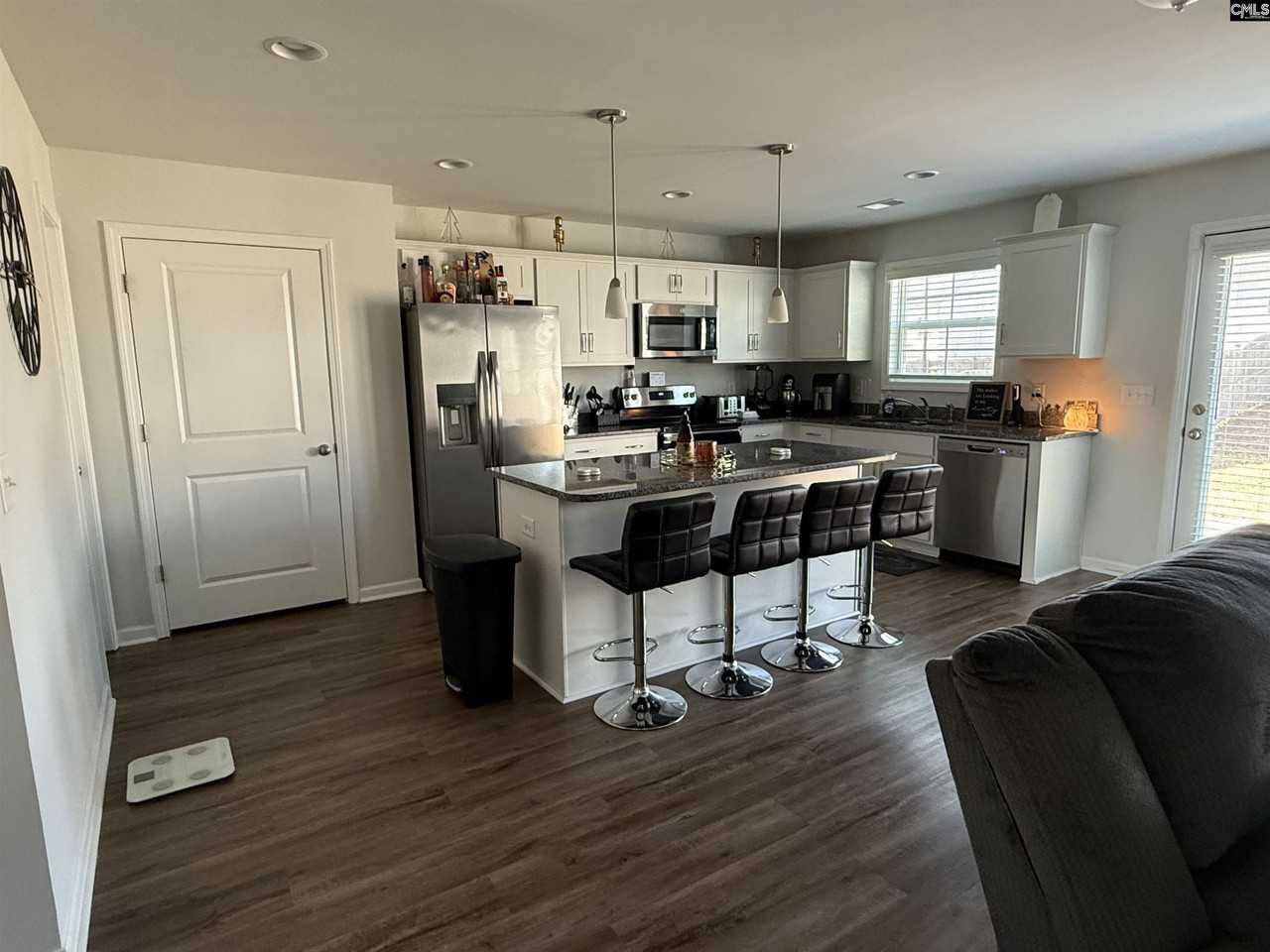 255 Windfall Rd - Photo 3 of 11