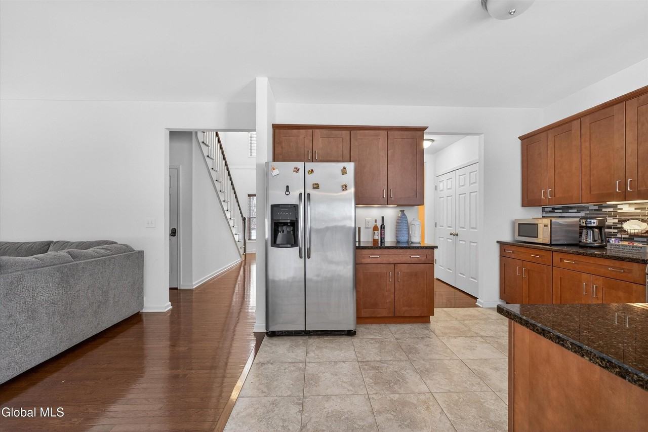 8 Coronado Way - Photo 6 of 45