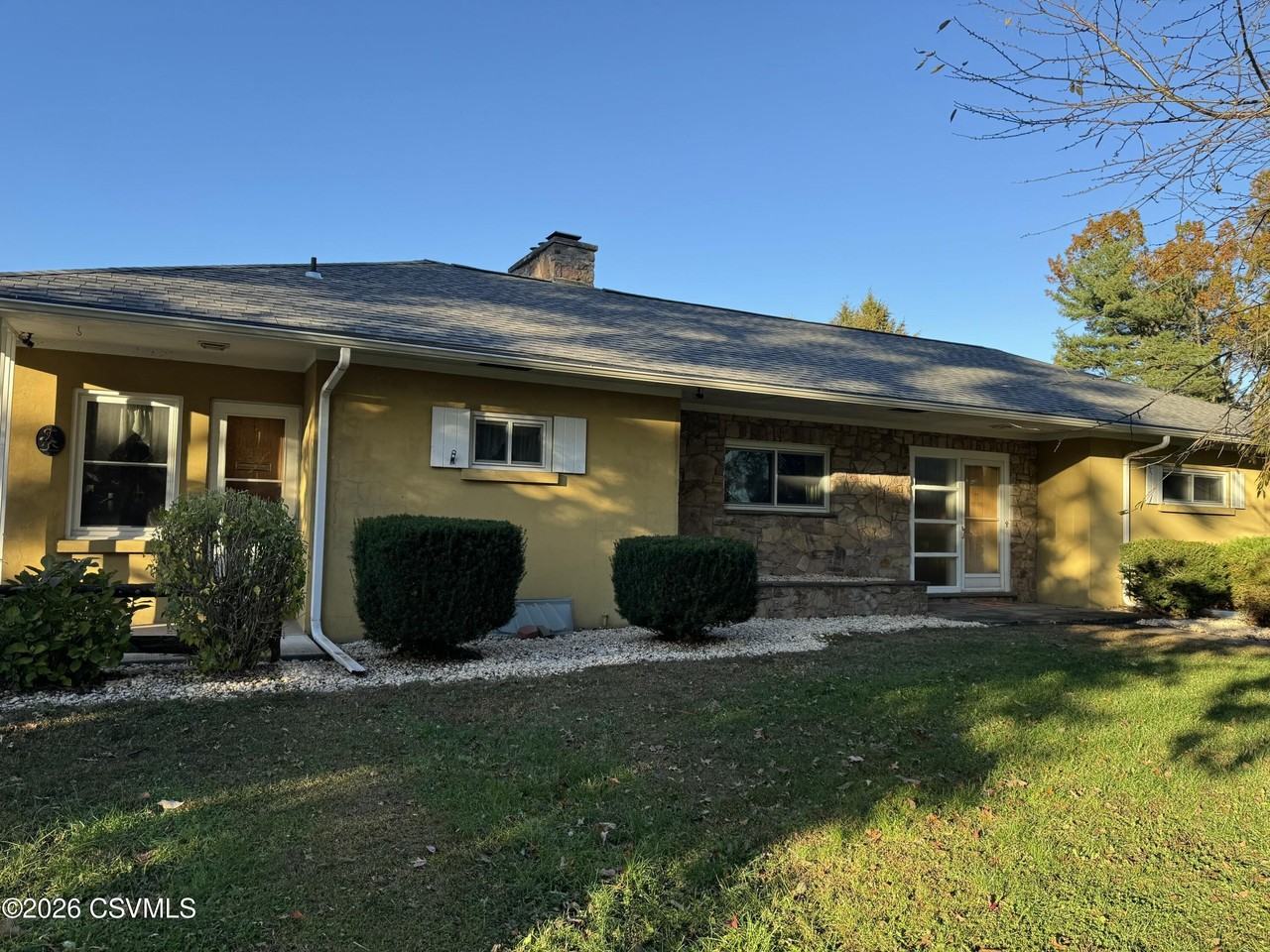 643 Upper Market St - Photo 5 of 33