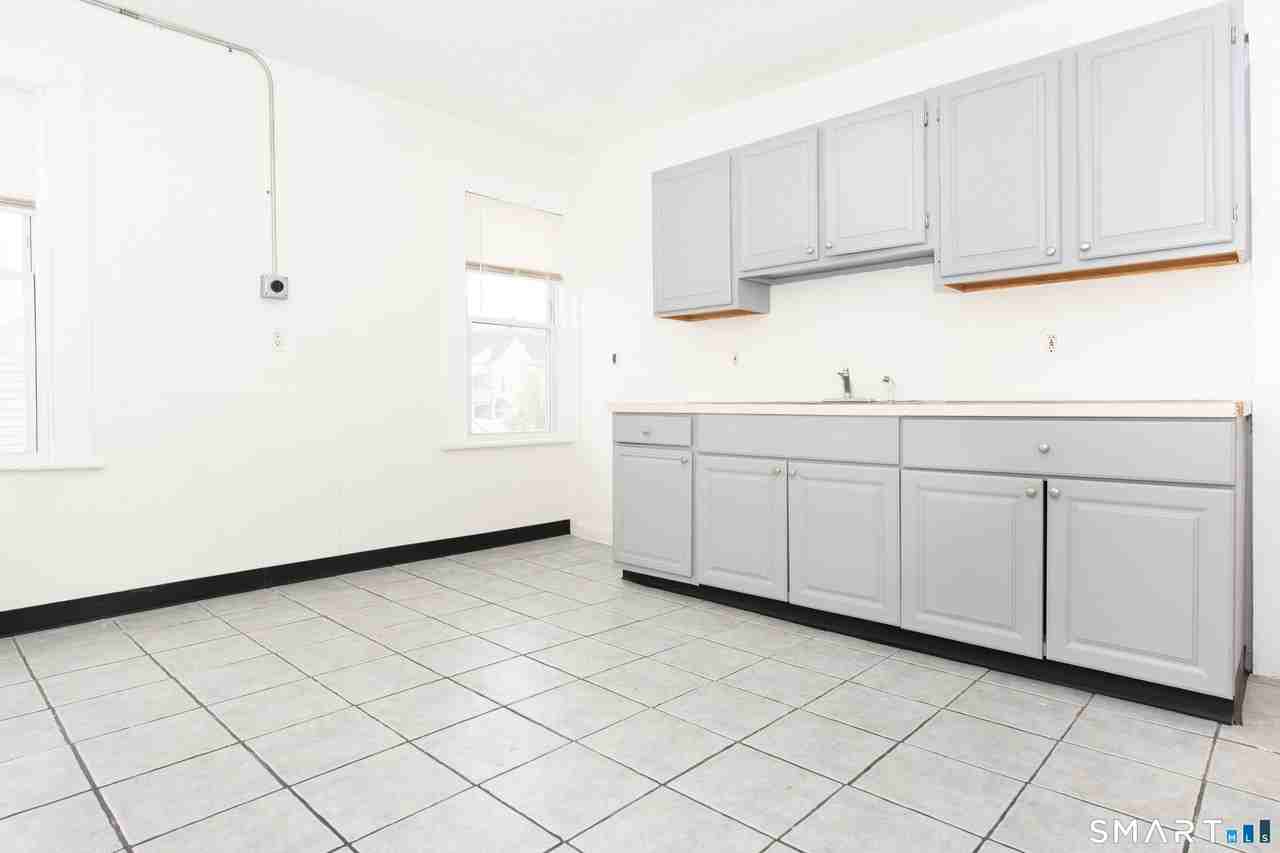 110 Beaver St #2ndFL - Photo 5 of 30