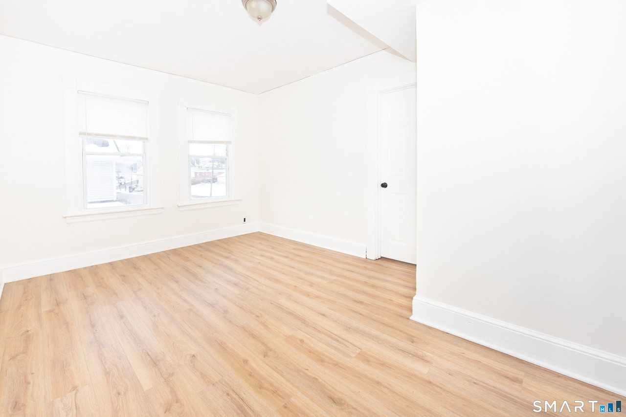 110 Beaver St #2ndFL - Photo 7 of 30