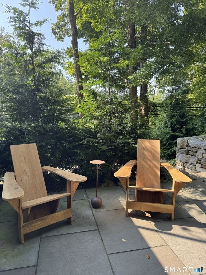 4 Main St - Photo 2 of 18