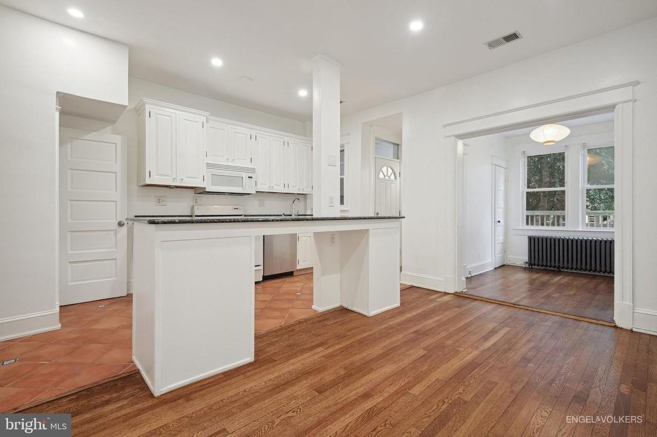 38 Sherman Cir Nw - Photo 4 of 15