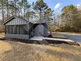 3927 Dallas Acworth Hwy Nw - Photo 1 of 1