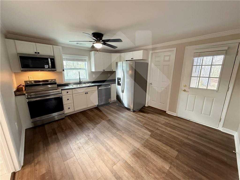 3927 Dallas Acworth Hwy Nw - Photo 6 of 26