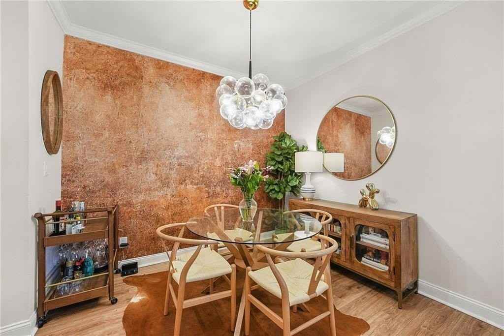 815 Mcgill Park Ave Ne - Photo 7 of 33