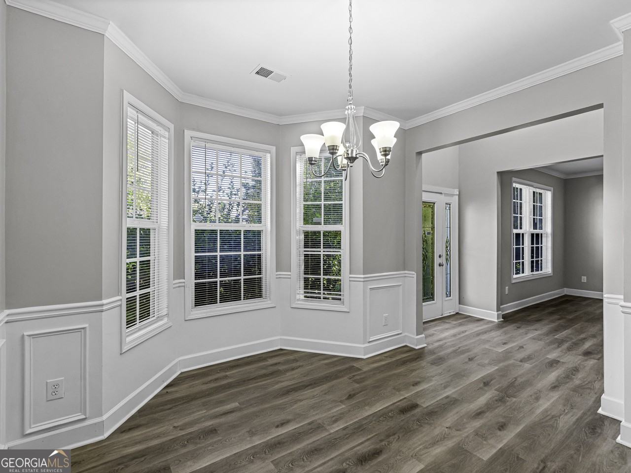 1215 Bridge Crest Dr - Photo 6 of 16