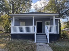 featured image of 324 Adams St