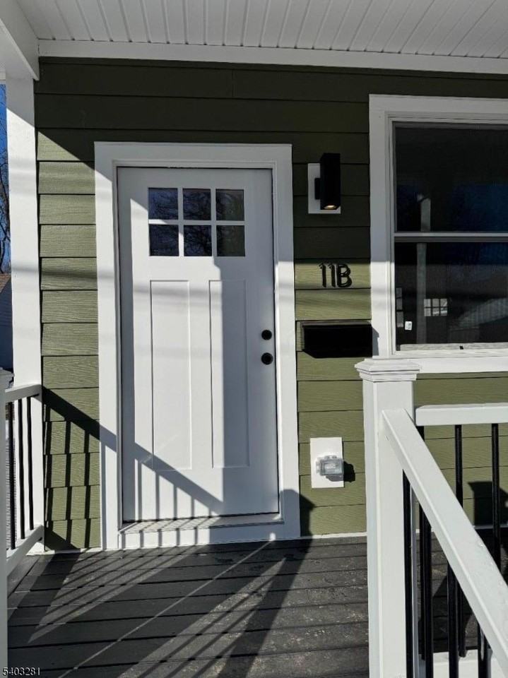 11 Cleveland St #B - Photo 3 of 19