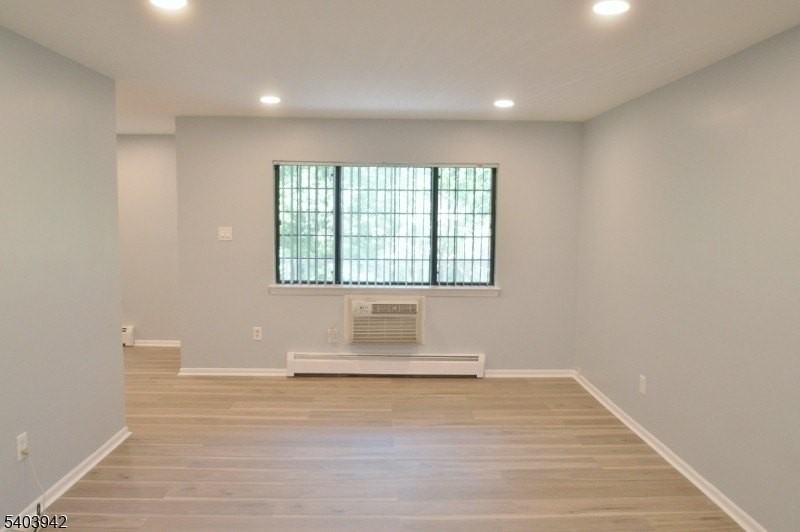 15 Foxwood Dr #E - Photo 7 of 14