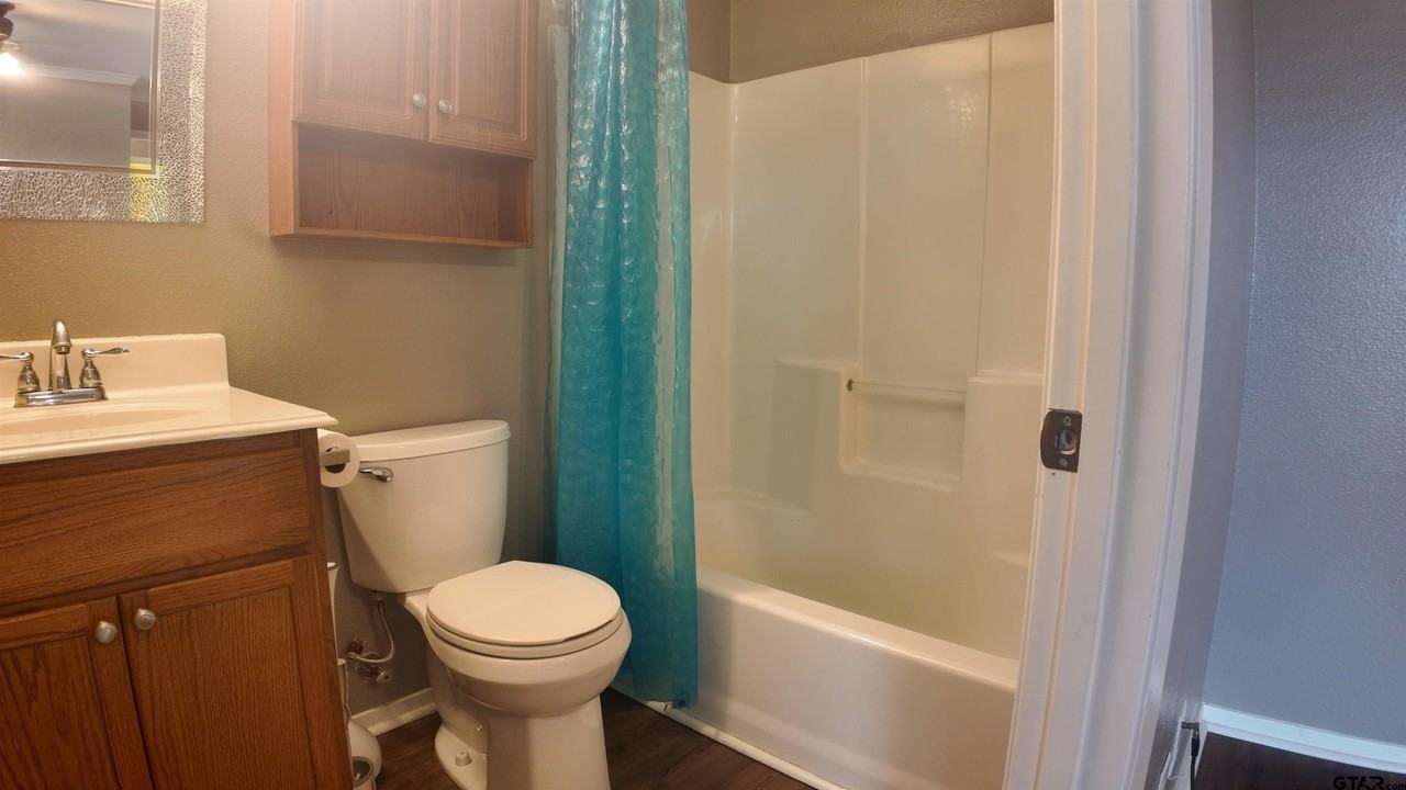 1108 Woodlands Park Dr - Photo 5 of 14