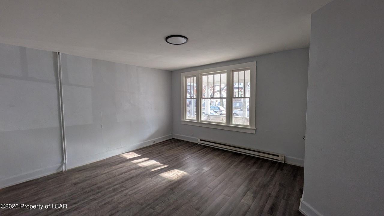 53 S Welles St - Photo 2 of 8