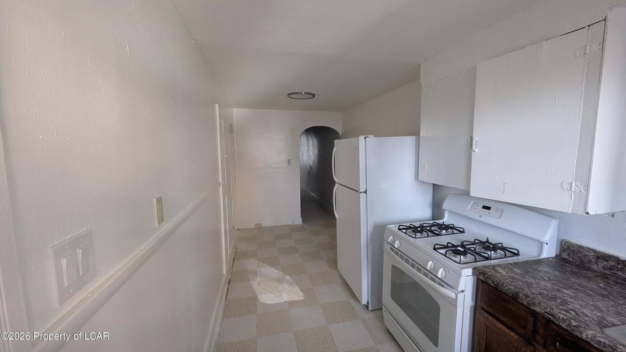 53 S Welles St - Photo 6 of 8