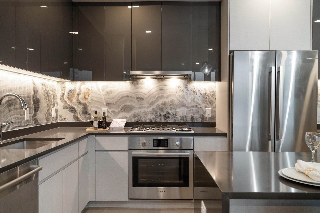 7101 River Rd #310B - Photo 7 of 36