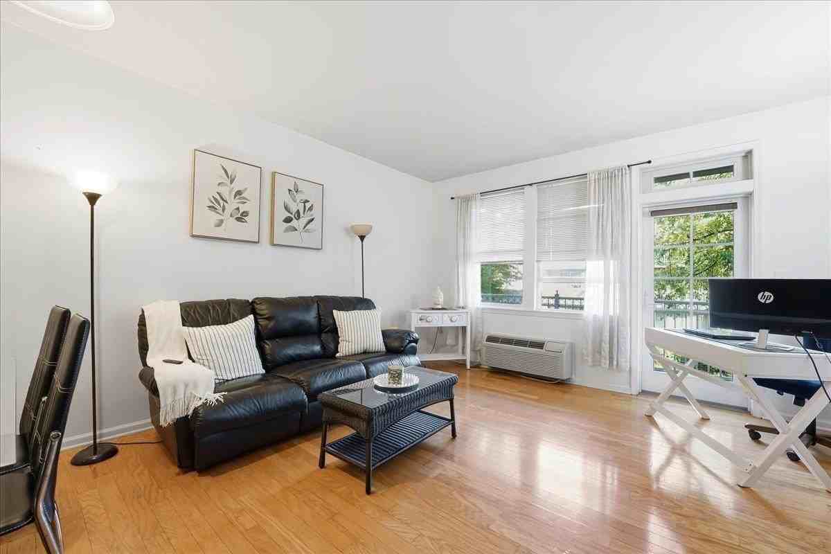 4 Constellation Pl #202 - Photo 5 of 45