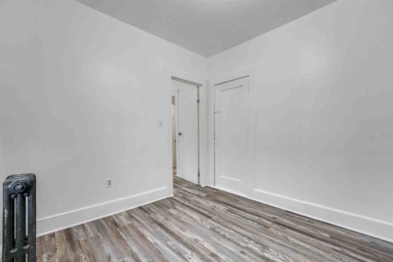 103 Westover Pl #8 - Photo 5 of 28