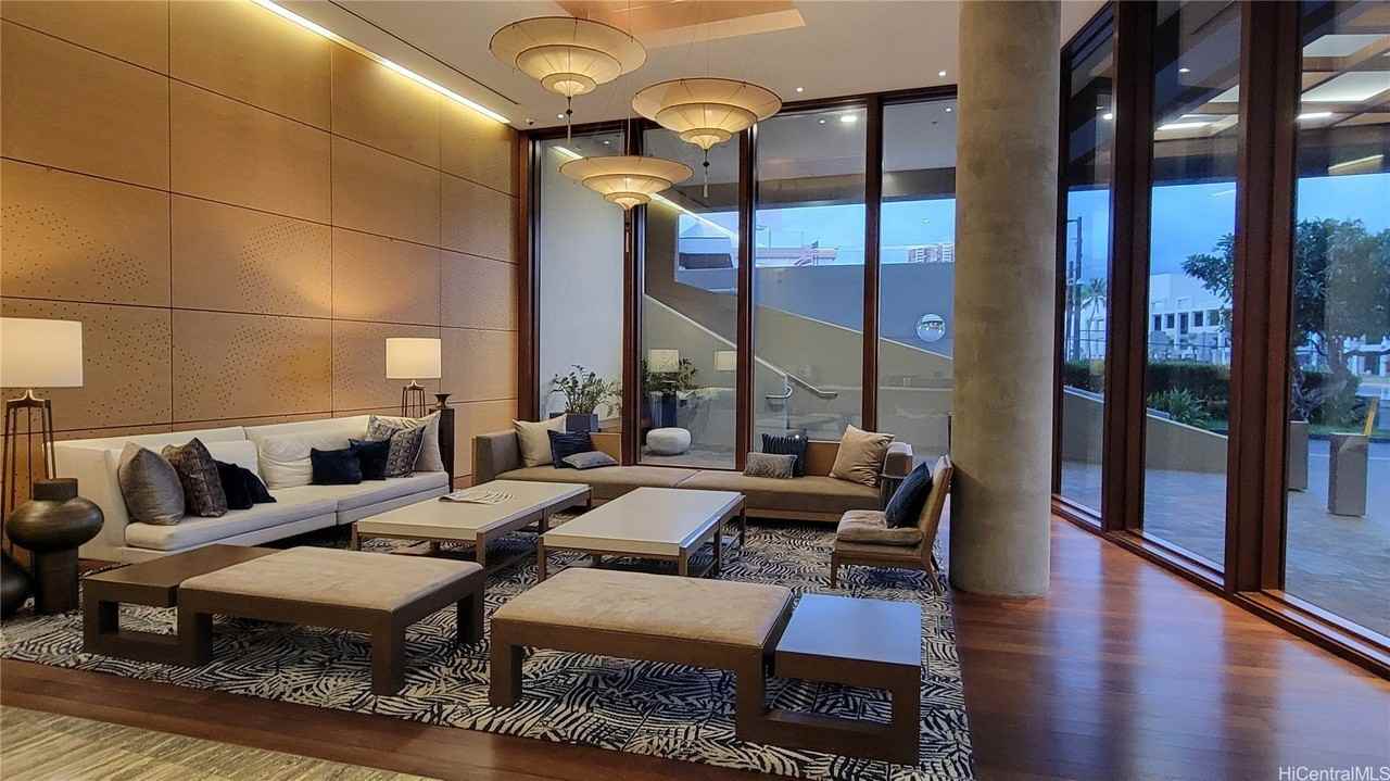 888 Kapiolani Blvd Apt 3312 #3312 - Photo 2 of 21