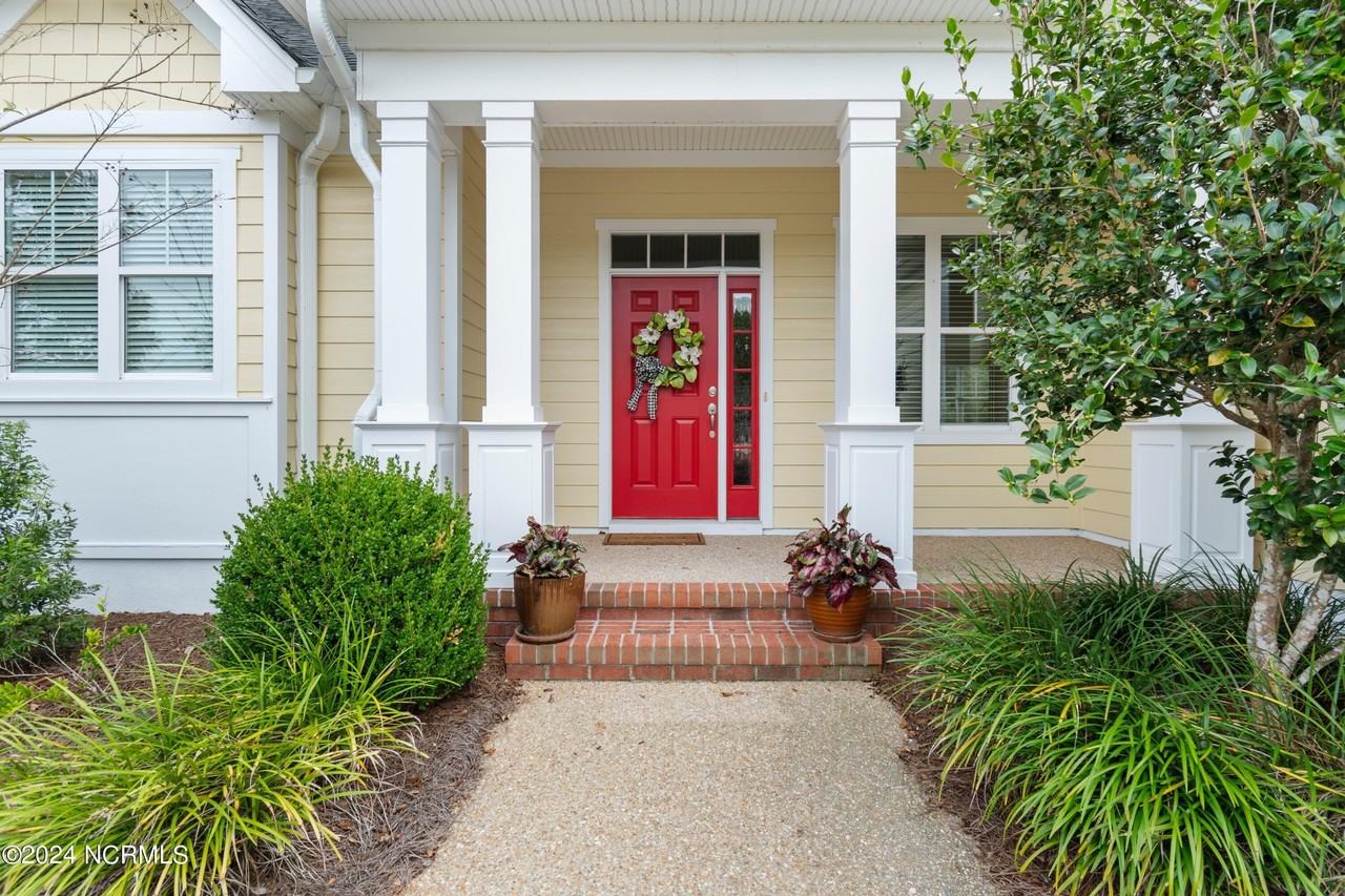 4175 Skeffington Ct - Photo 2 of 29