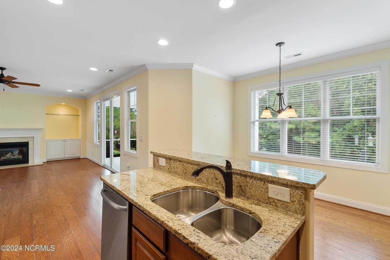 4175 Skeffington Ct - Photo 7 of 29