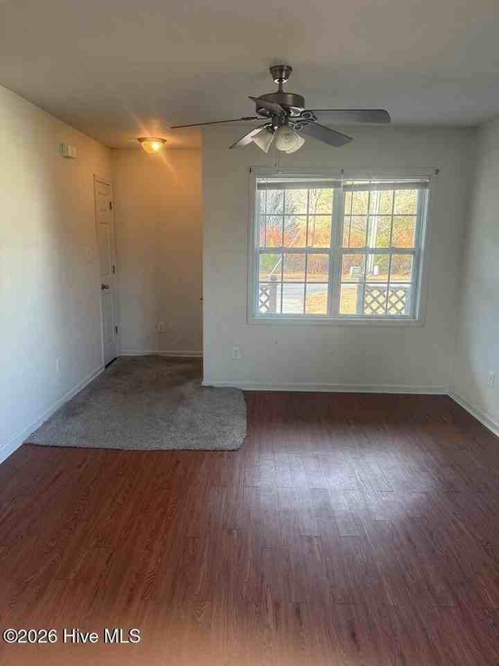 121 Simmental Ln - Photo 2 of 12