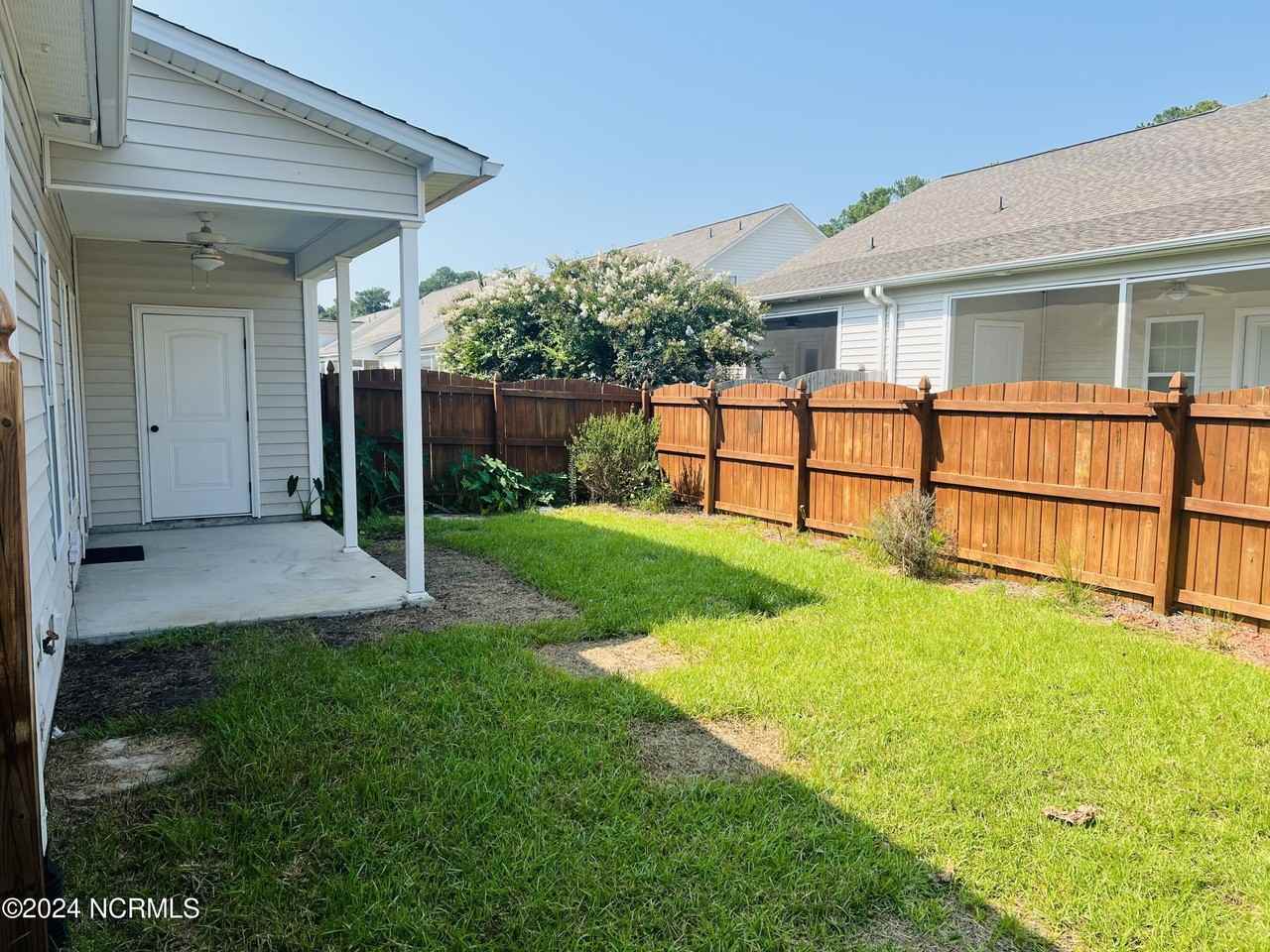 2000 Leighton Dr Unit B #B - Photo 5 of 29